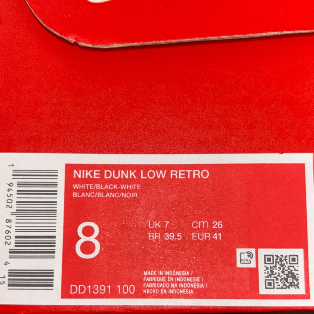 Nike Dunk Low Retro in White and Black